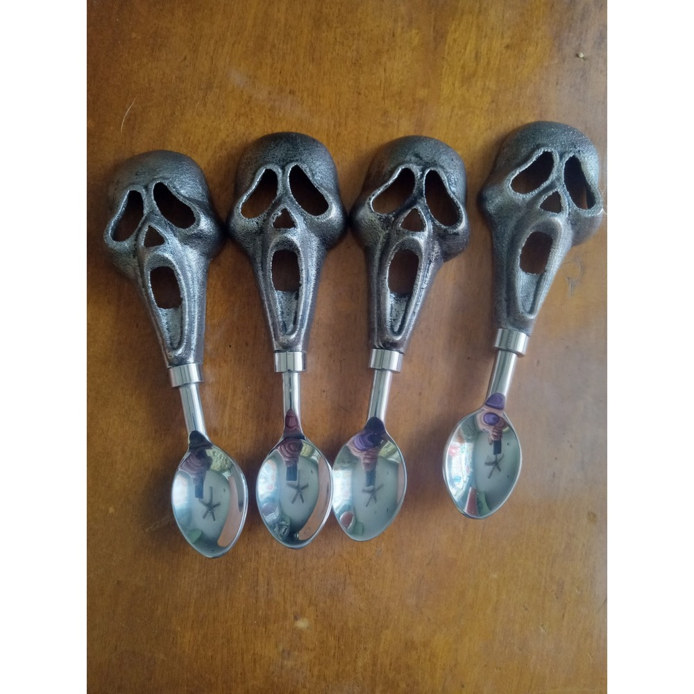 SCREAM Ghost Face Skull Spoons Set of 4 Silver Stainless Steel Novelty Flatware